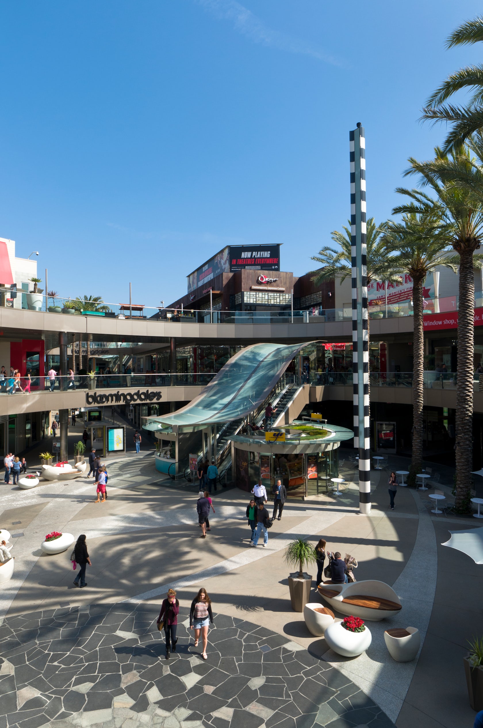 Santa Monica Place Swaps Gehry for Airy