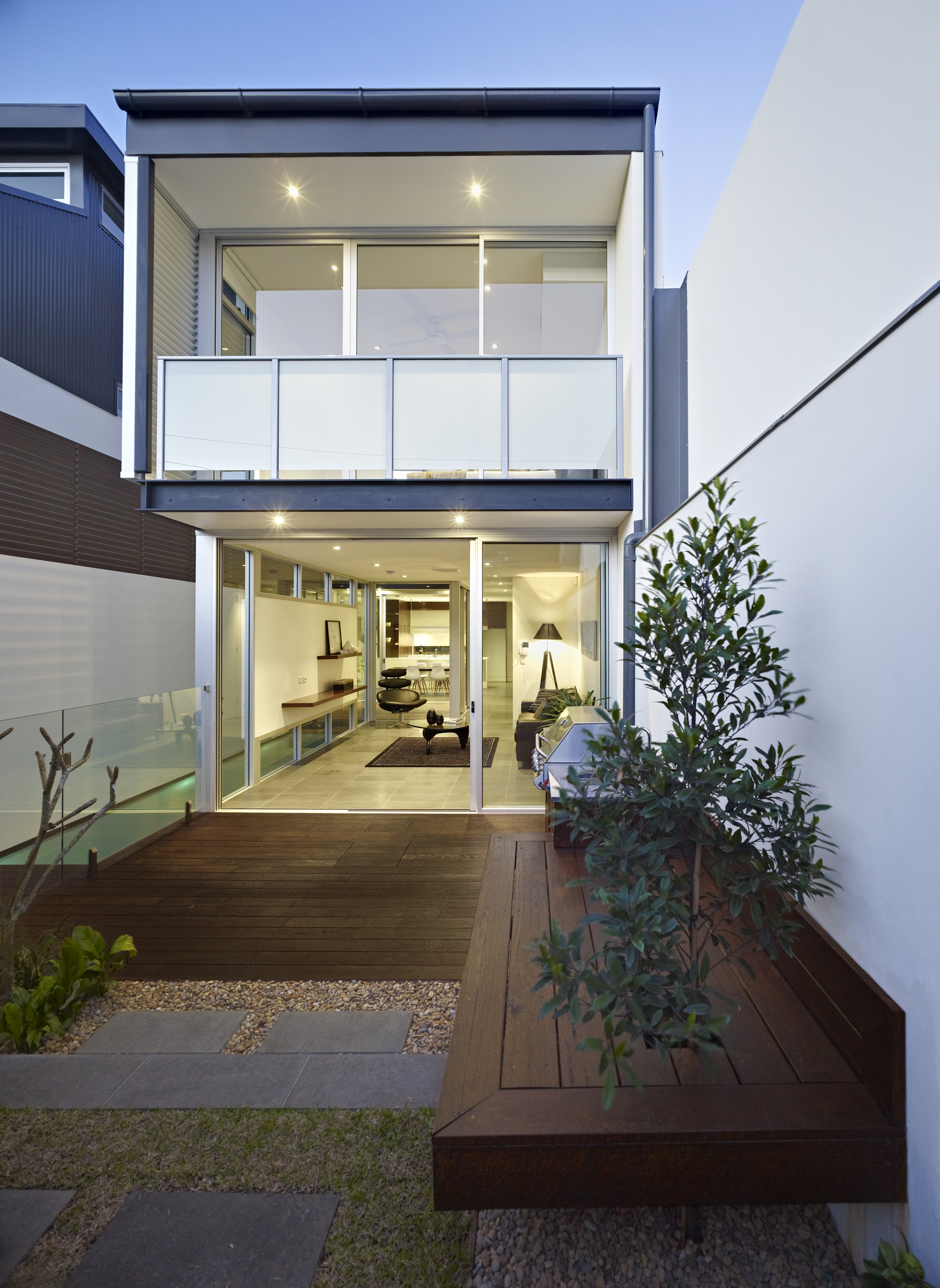 Camperdown Terrace Houses by Architects Johannsen and Associates