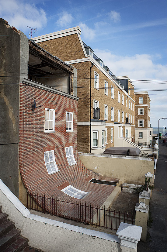 From the Knees of my Nose to the Belly of my Toes by Alex Chinneck -  Architizer