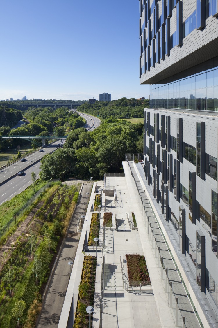 Bridgepoint Active Healthcare by KPMB Architects, Diamond Schmitt