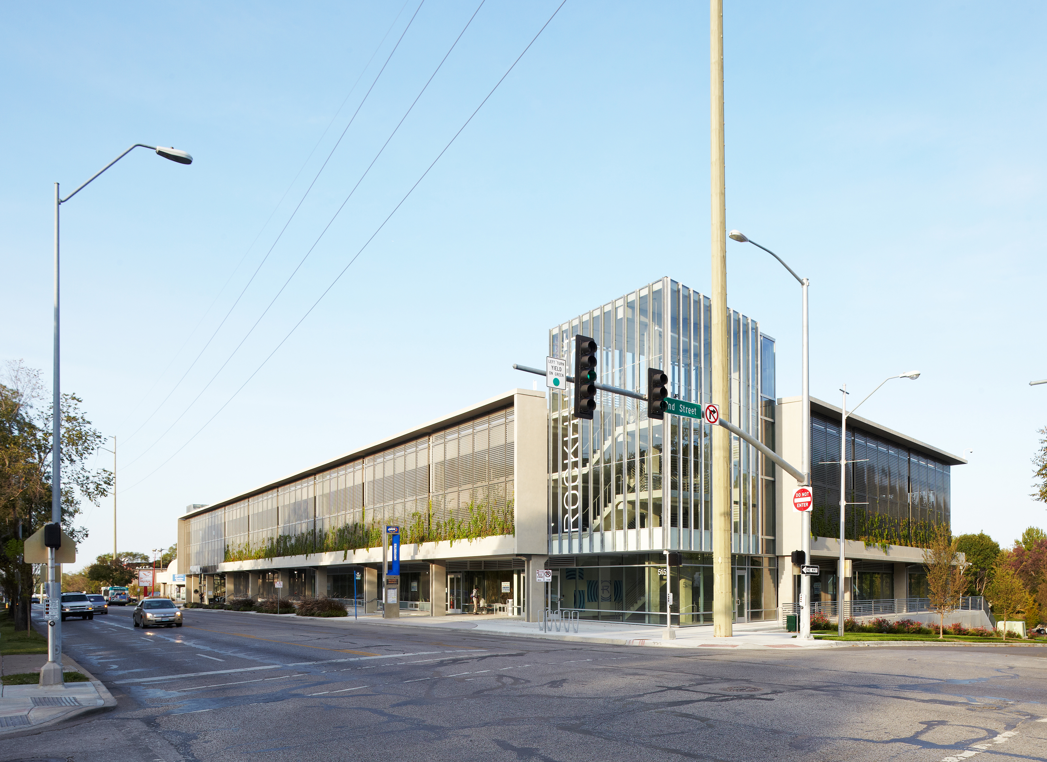 Rockhurst North Parking Garage and Retail - Architizer