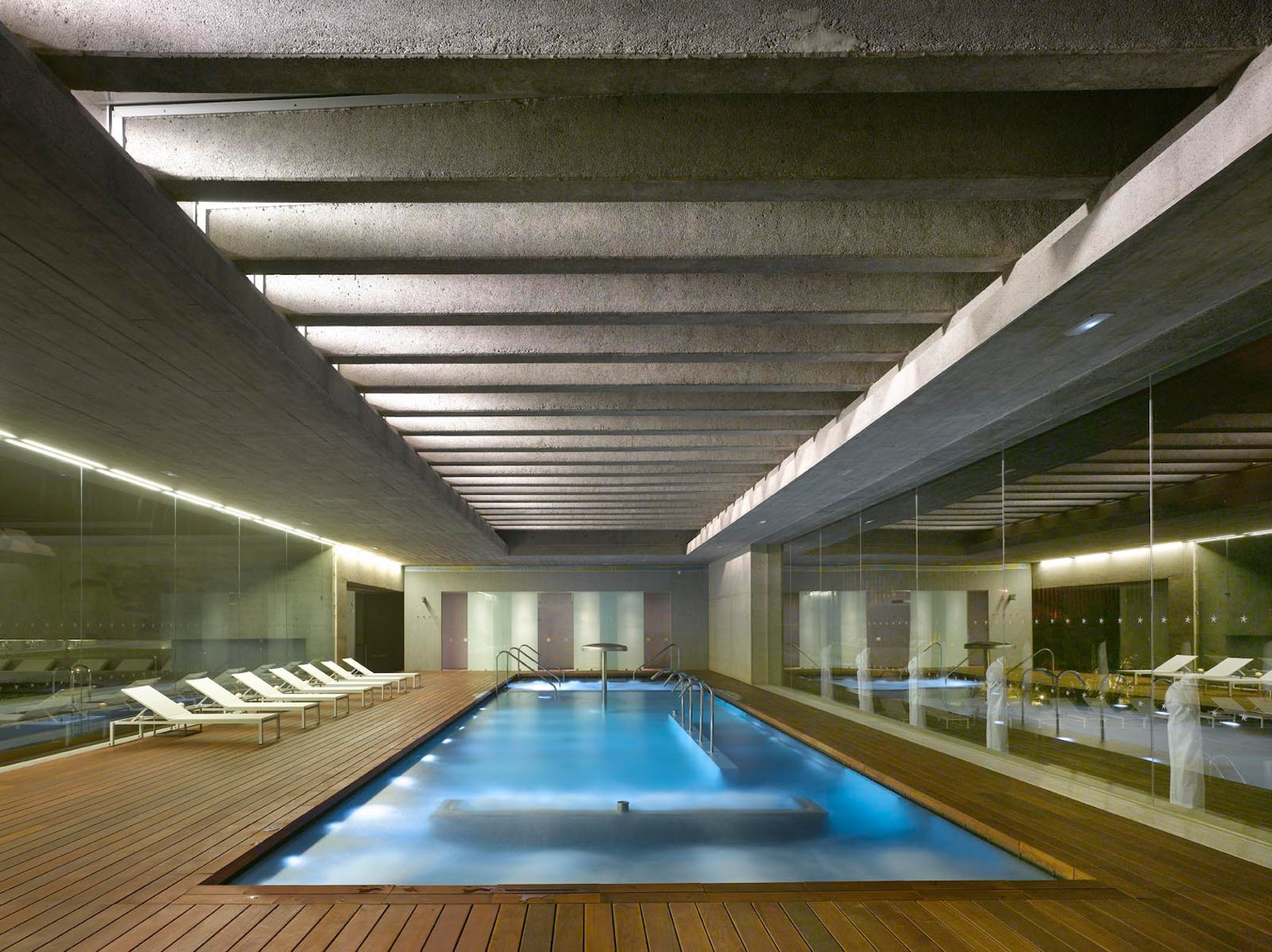 MENCEY HOTEL SPA by ca+a architects Corona, Amaral + Asociados