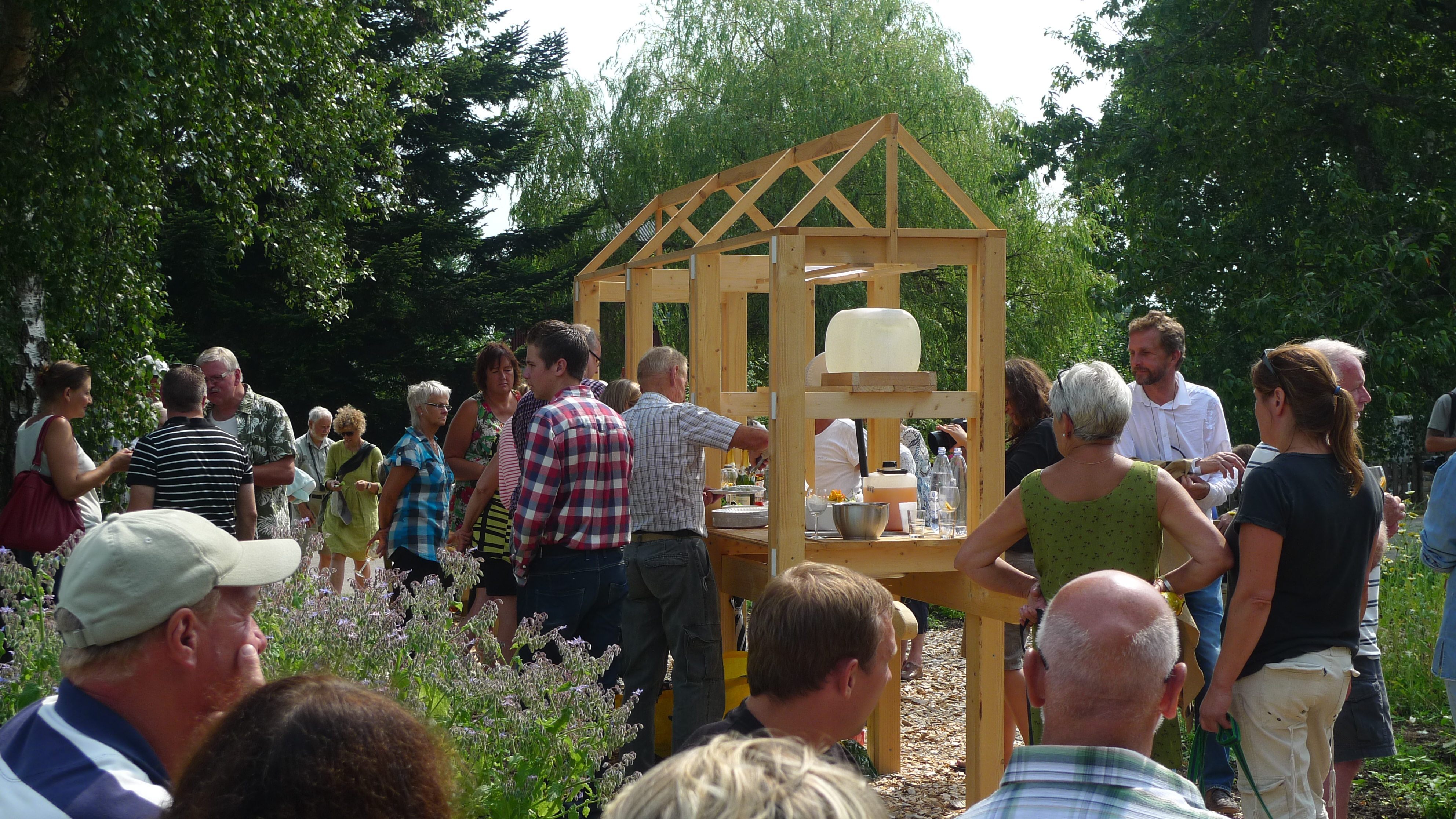 STREETKITCHEN_Kättilsmåla Architizer