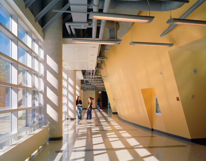 Michael G. DeGroote Centre for Learning & Discovery Atrium, McMaster ...