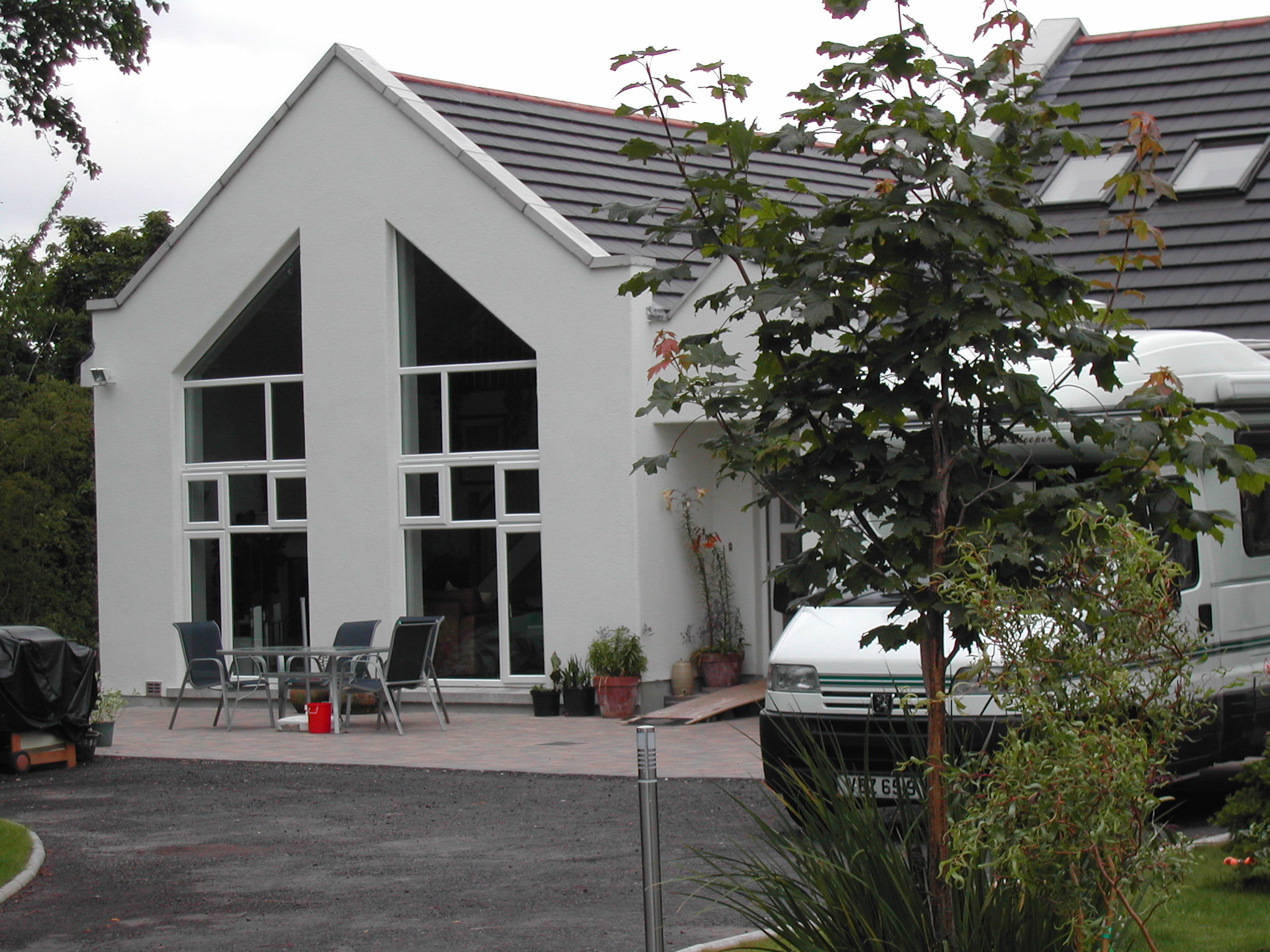Ballyvester House by Ashley Burns Architect for the sustainable built