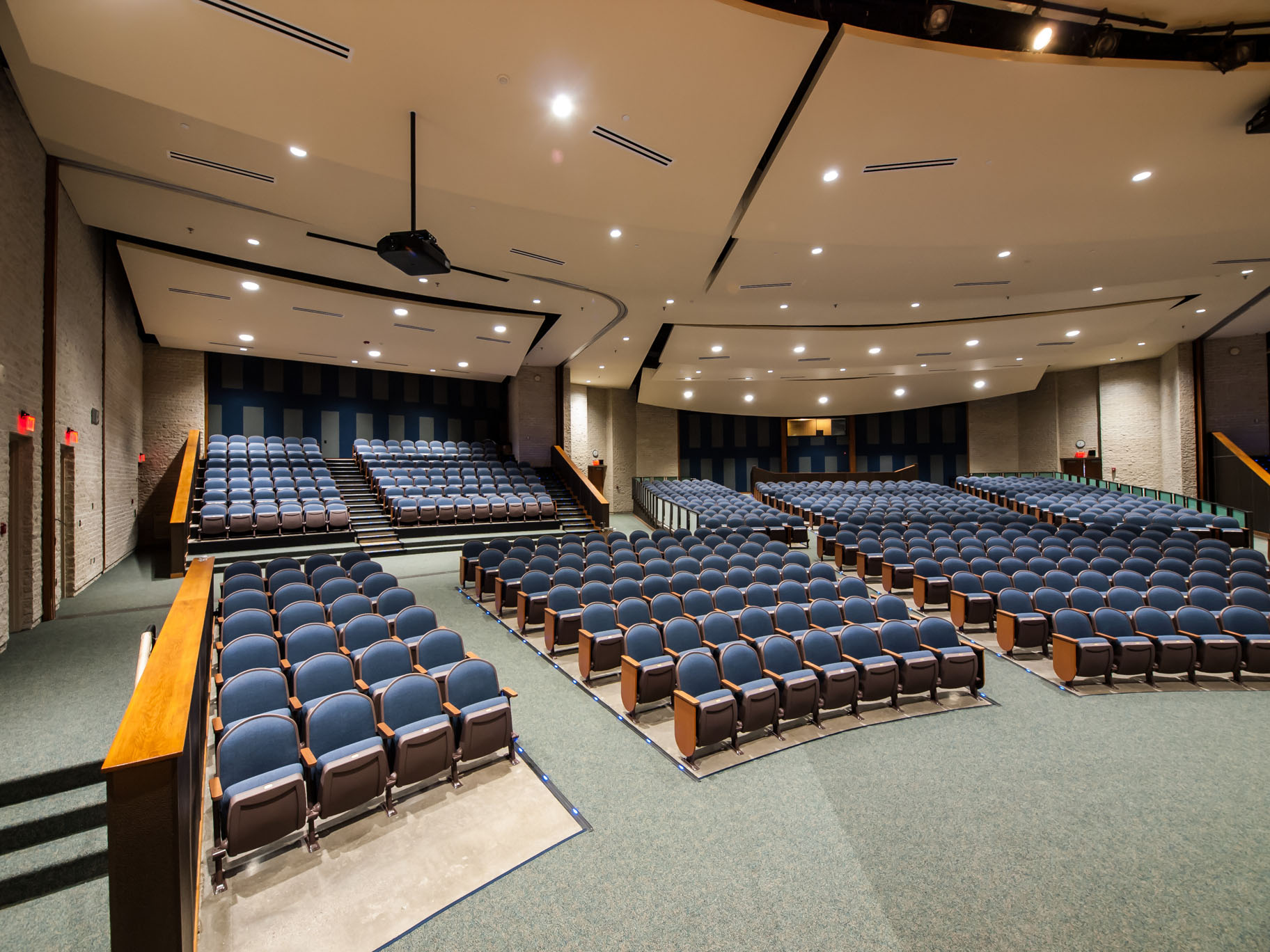 Randolph High School Auditorium By Solutions Architecture - Architizer