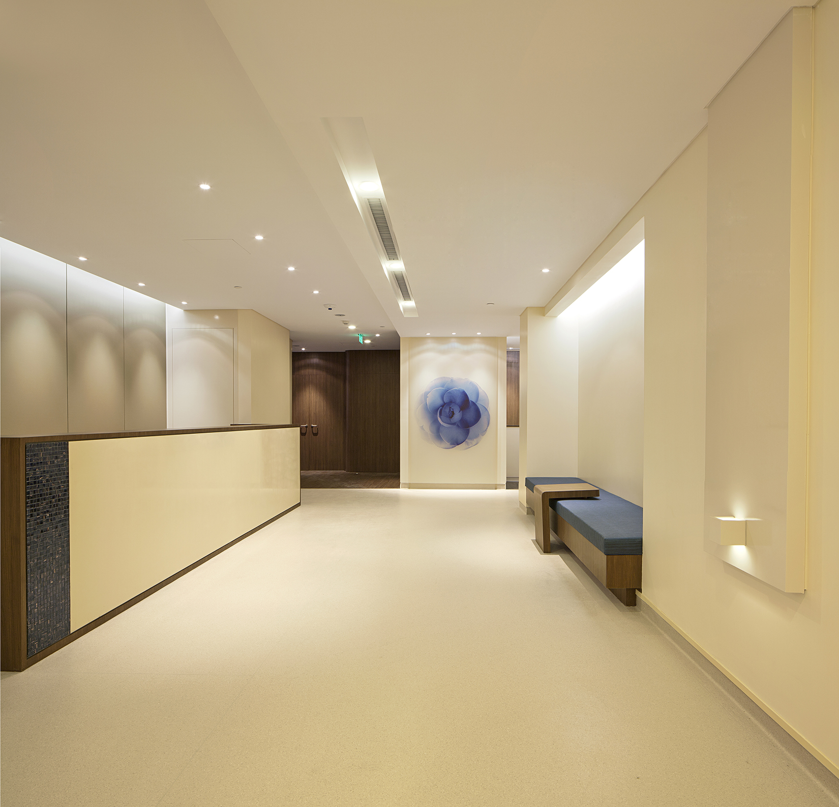 Idea 745049: American-Sino Hospital, Audong Clinic by Robarts Interiors ...
