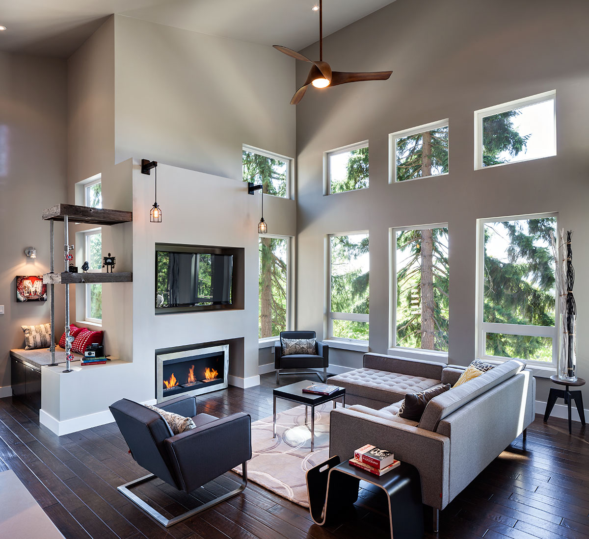 Hilltop House by Jordan Iverson Signature Homes - Architizer