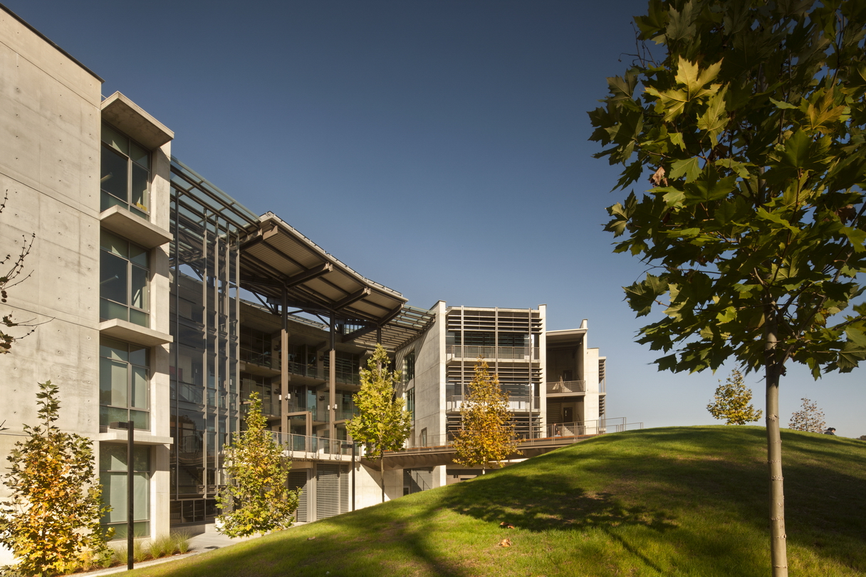 UCSD Structural & Materials Engineering Building by The Miller Hull