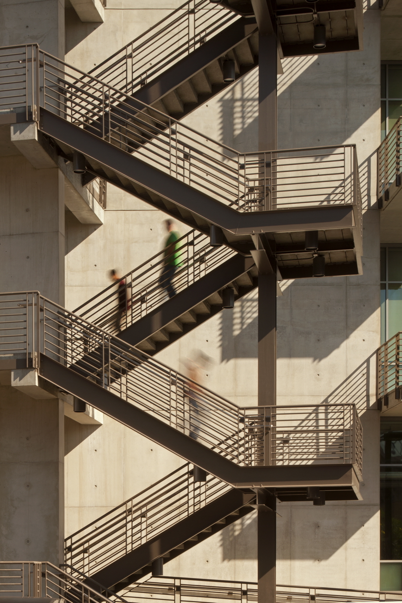 UCSD Structural & Materials Engineering Building by The Miller Hull