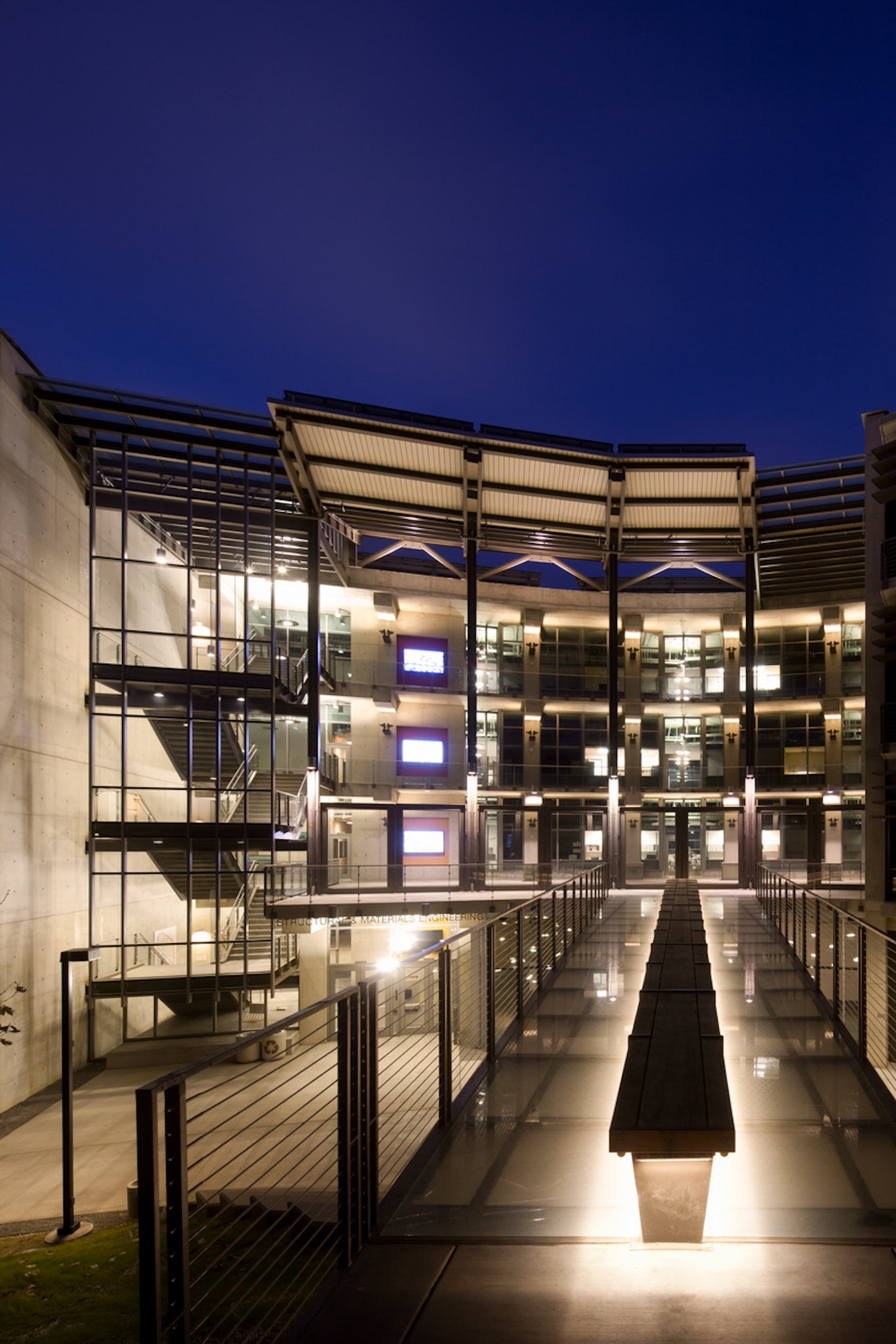 UCSD Structural and Materials Engineering Building by The Miller Hull