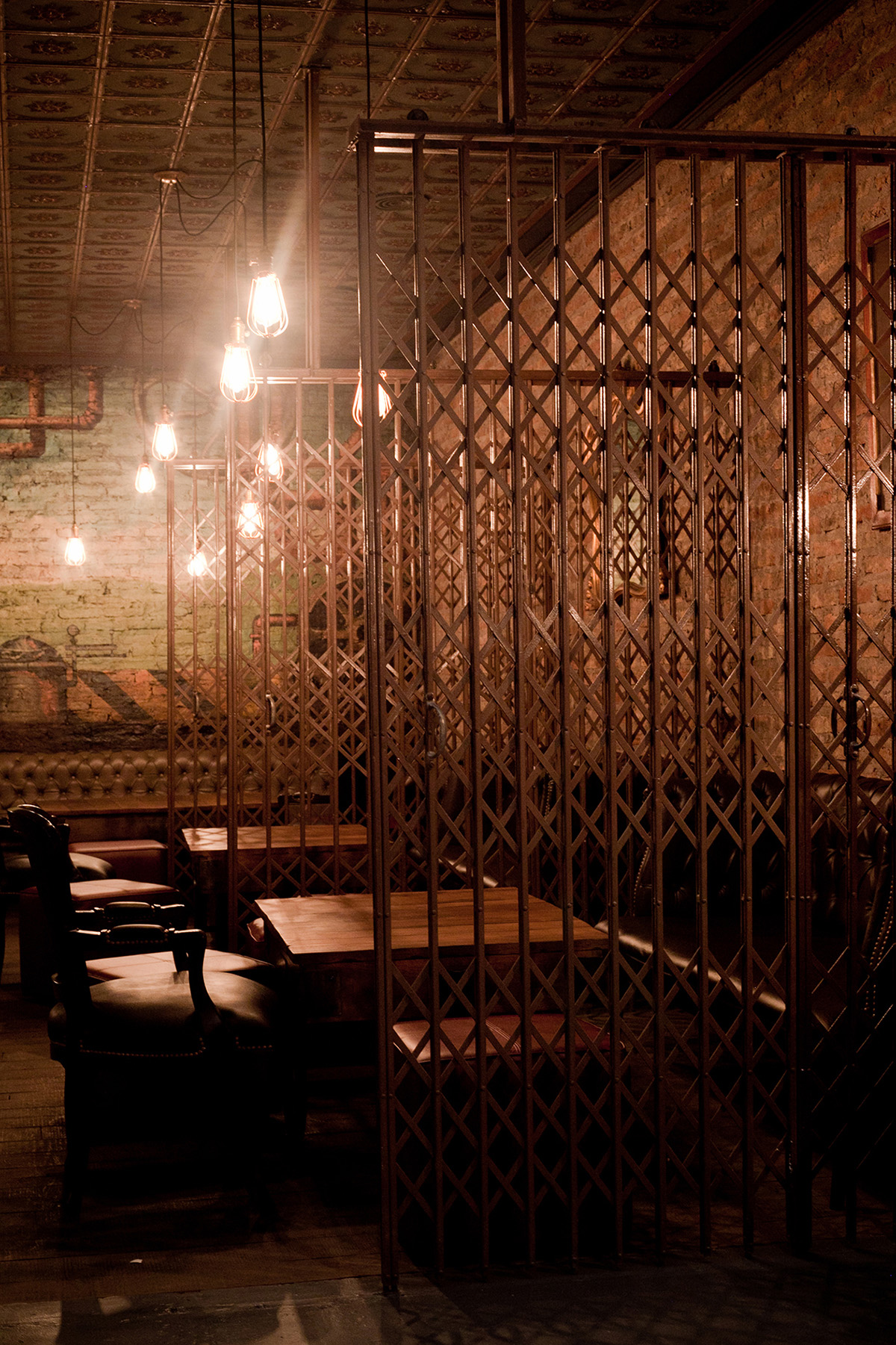 Victoria Brown Bar & Restaurant by Hitzig Militello arquitectos ...