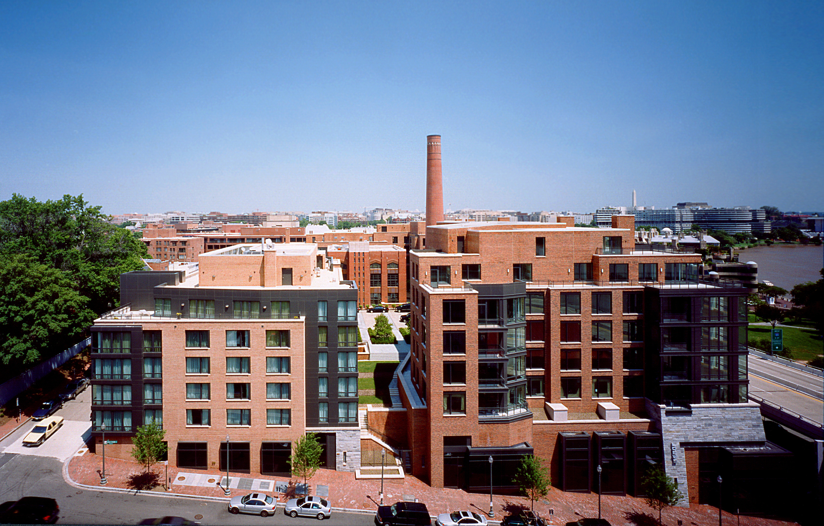 RitzCarlton Hotel & Residences, by Handel Architects