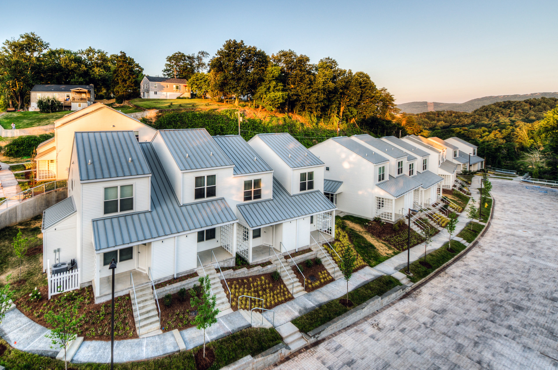 Fairmount Avenue Townhomes by Hefferlin + Kronenberg Architects