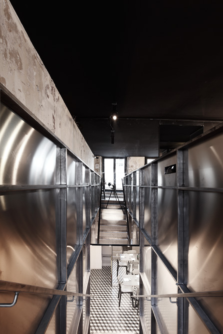 Paris NewYork restaurant Architizer