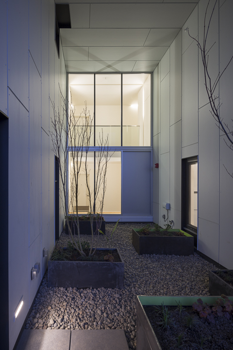 33rd & Division St. Apartments by Works Progress Architecture Architizer