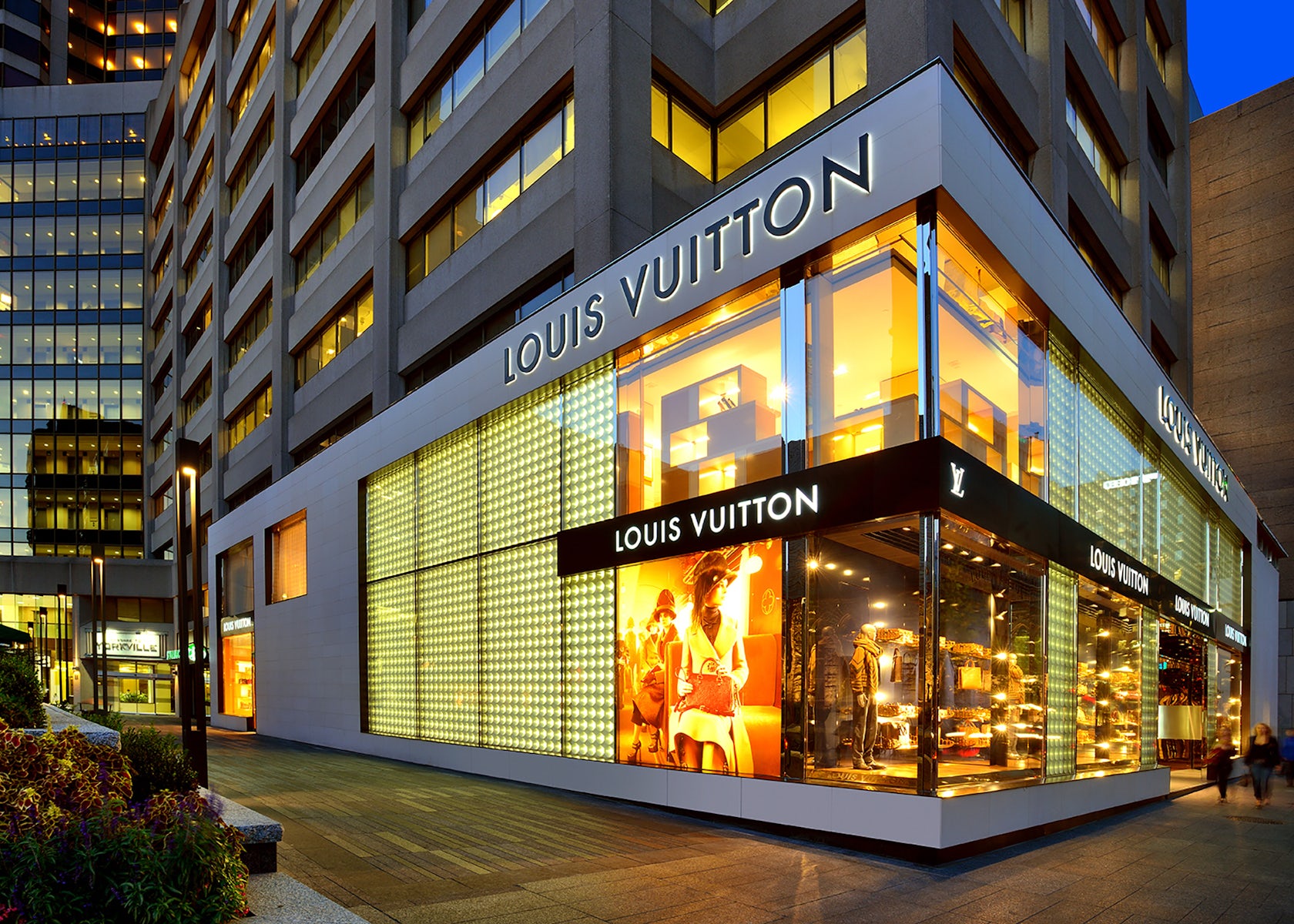 Louis Vuitton Yorkdale New York City