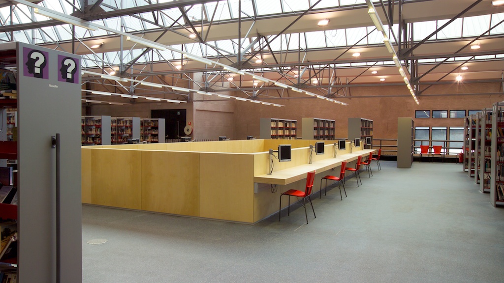 Antwerpen City Library by aatvos Architizer