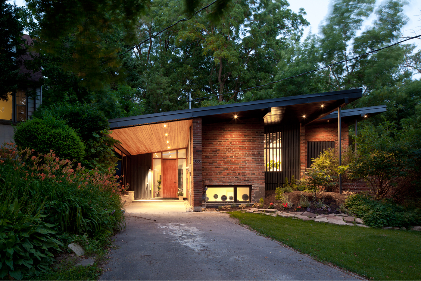 Royal York Road House by LGA Architectural Partners Architizer