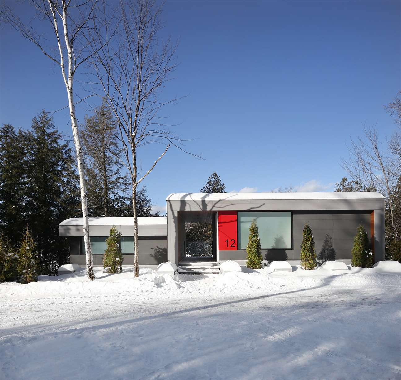 Résidence du lac Bouchette by MVA Michel Villeneuve, architecte