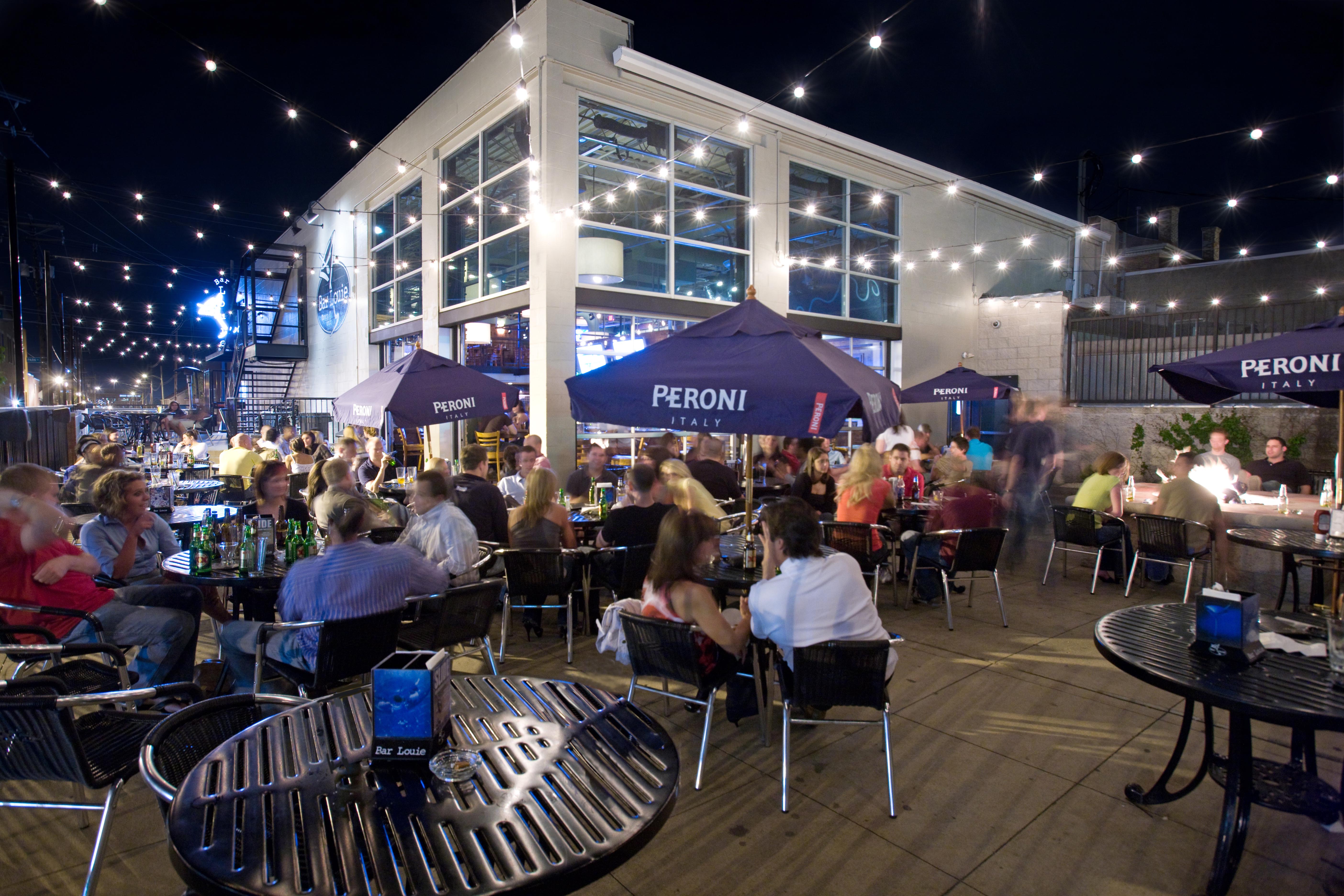 Bar Louie Arena District Architizer