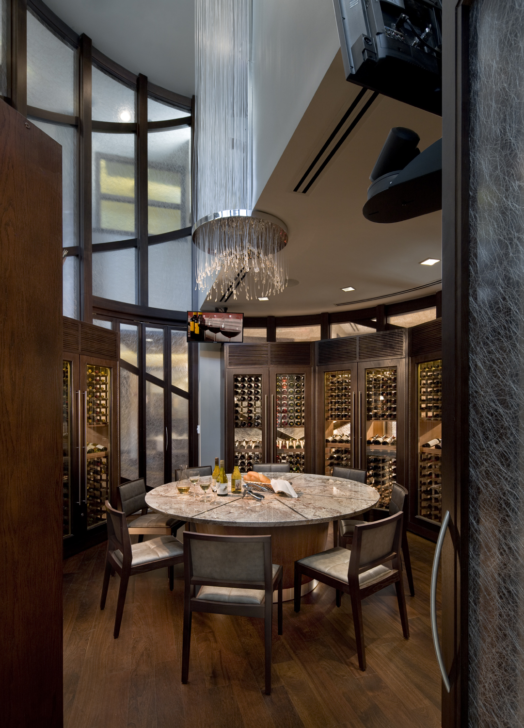 FIU LAB FLORIDA INTERNATIONAL UNIVERSITY SCHOOL OF HOSPITALITY