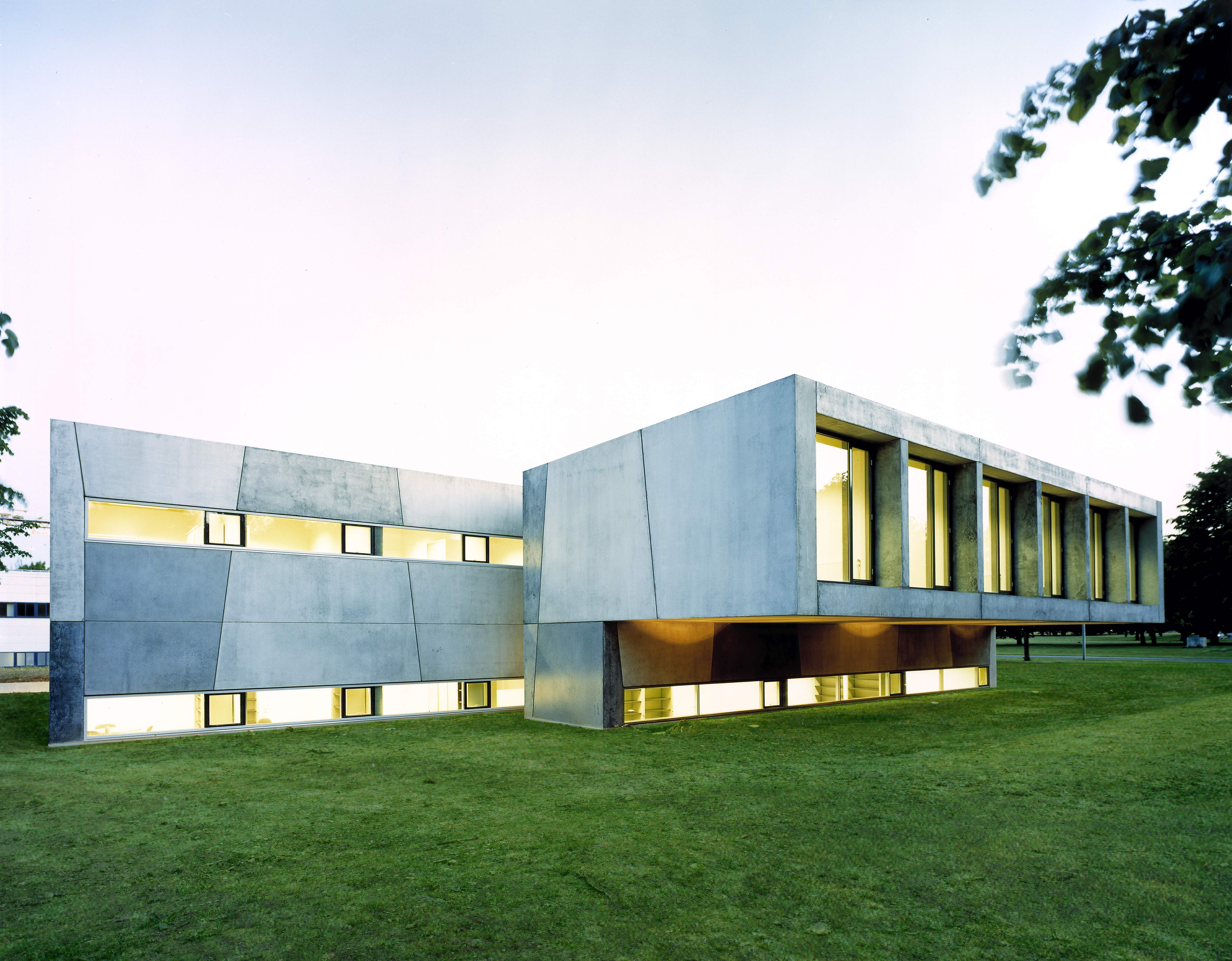 Centre de recherche Research center Architizer