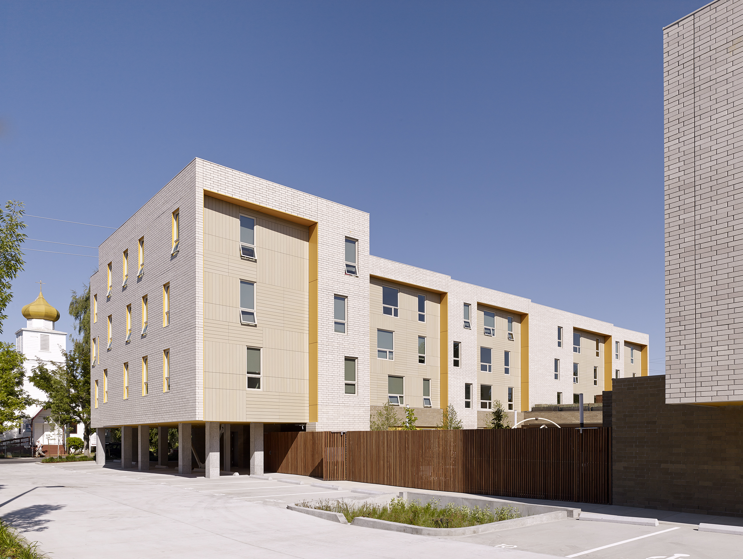 Idea 1047093 Beech Street Apartments / LifeWorks NW by Holst