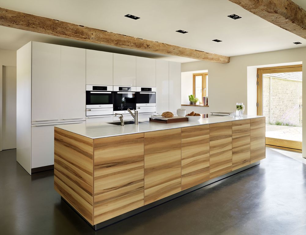 Barn conversion: Kitchen Architecture's bulthaup b3 by Kitchen ...