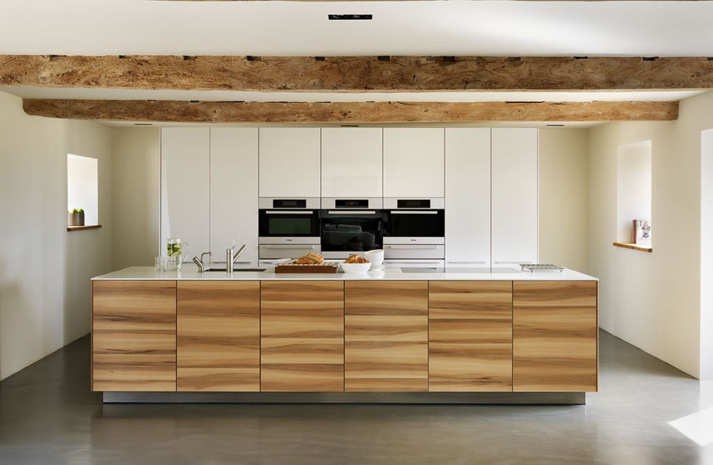 Barn conversion: Kitchen Architecture's bulthaup b3 by Kitchen ...