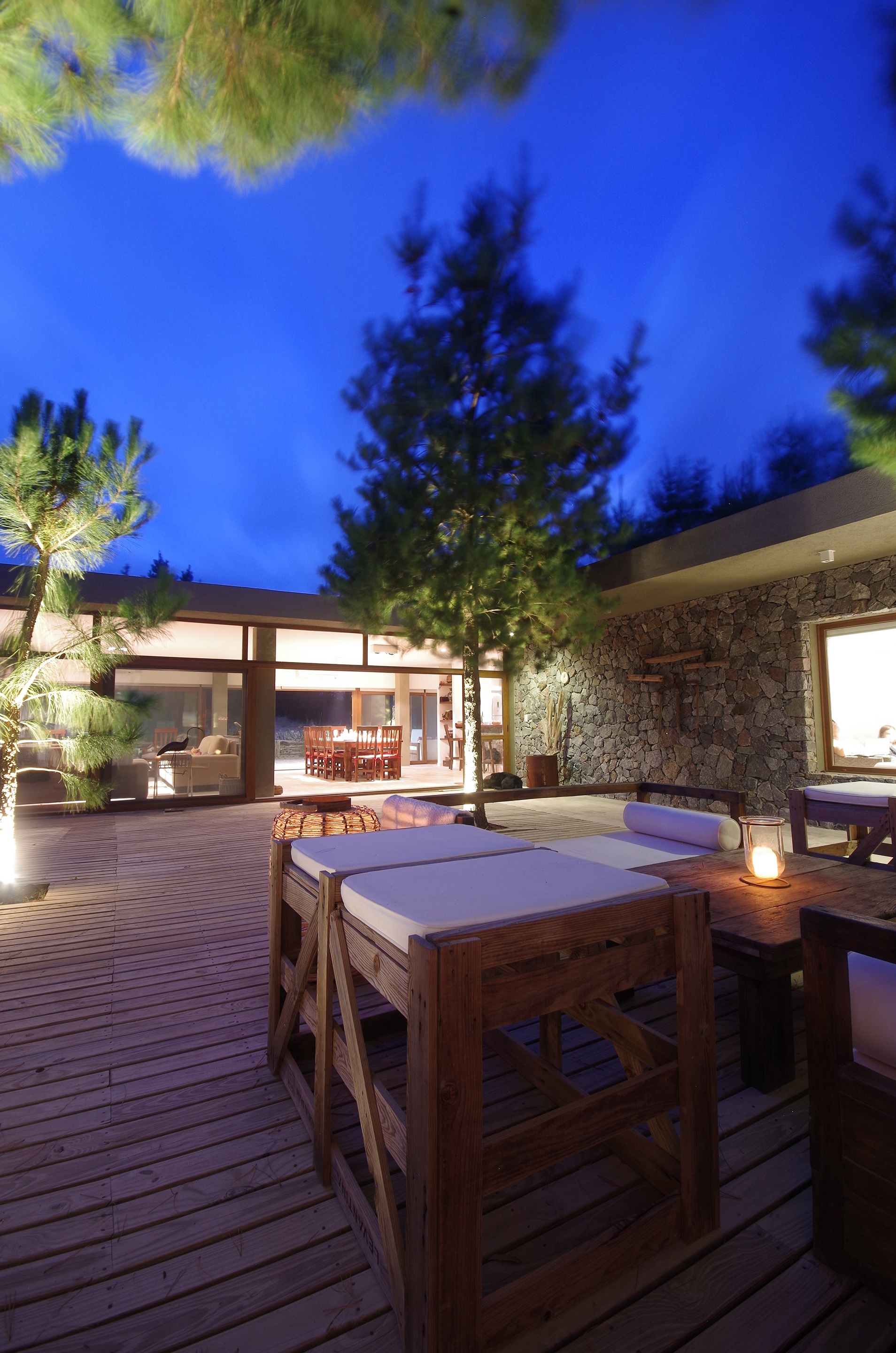 Casa El Patio by Lucas Mc Lean Arquitecto - Architizer