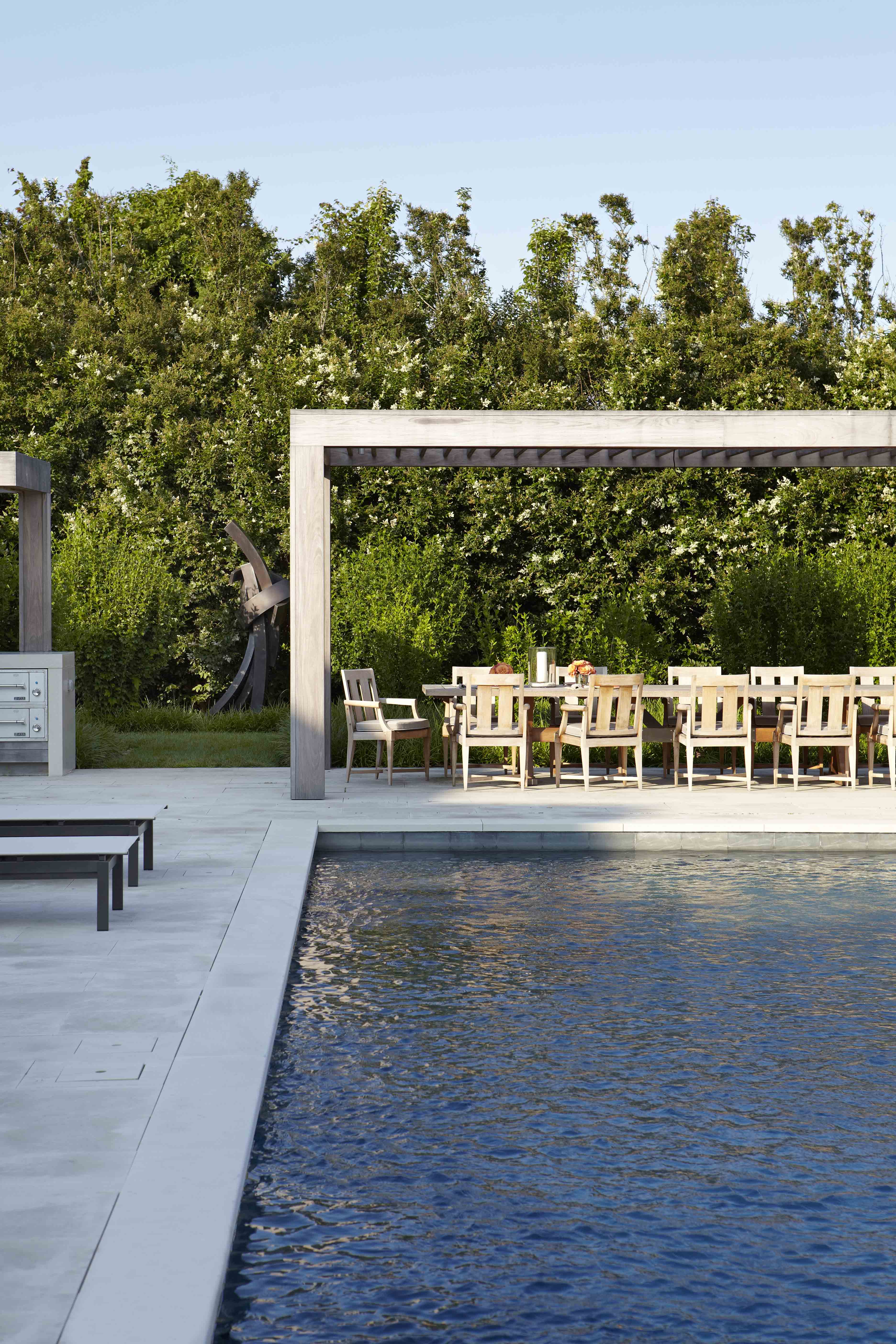 Sagaponack Residence by SKOLNICK Architecture + Design Partnership