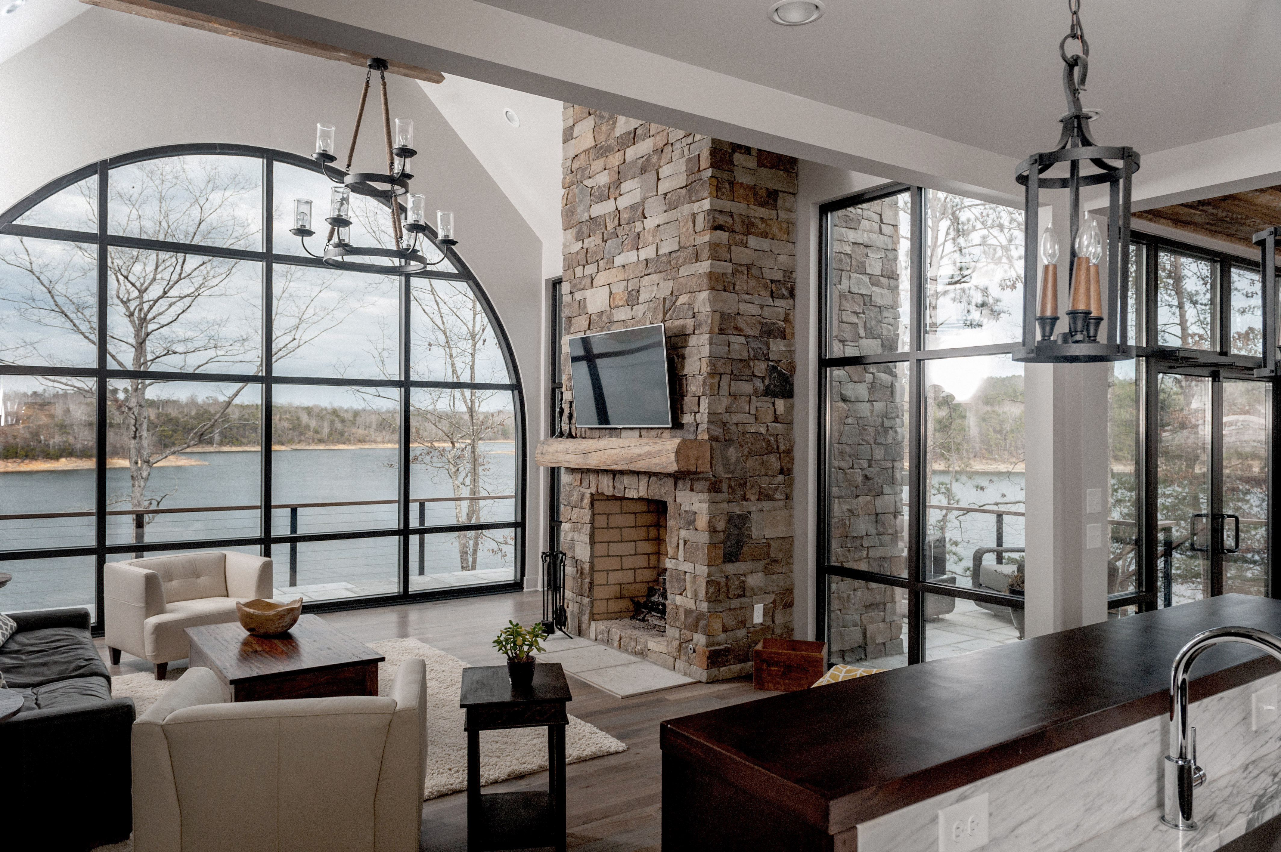 Modern Lakeside Retreat by Christopher Architecture and Interiors ...