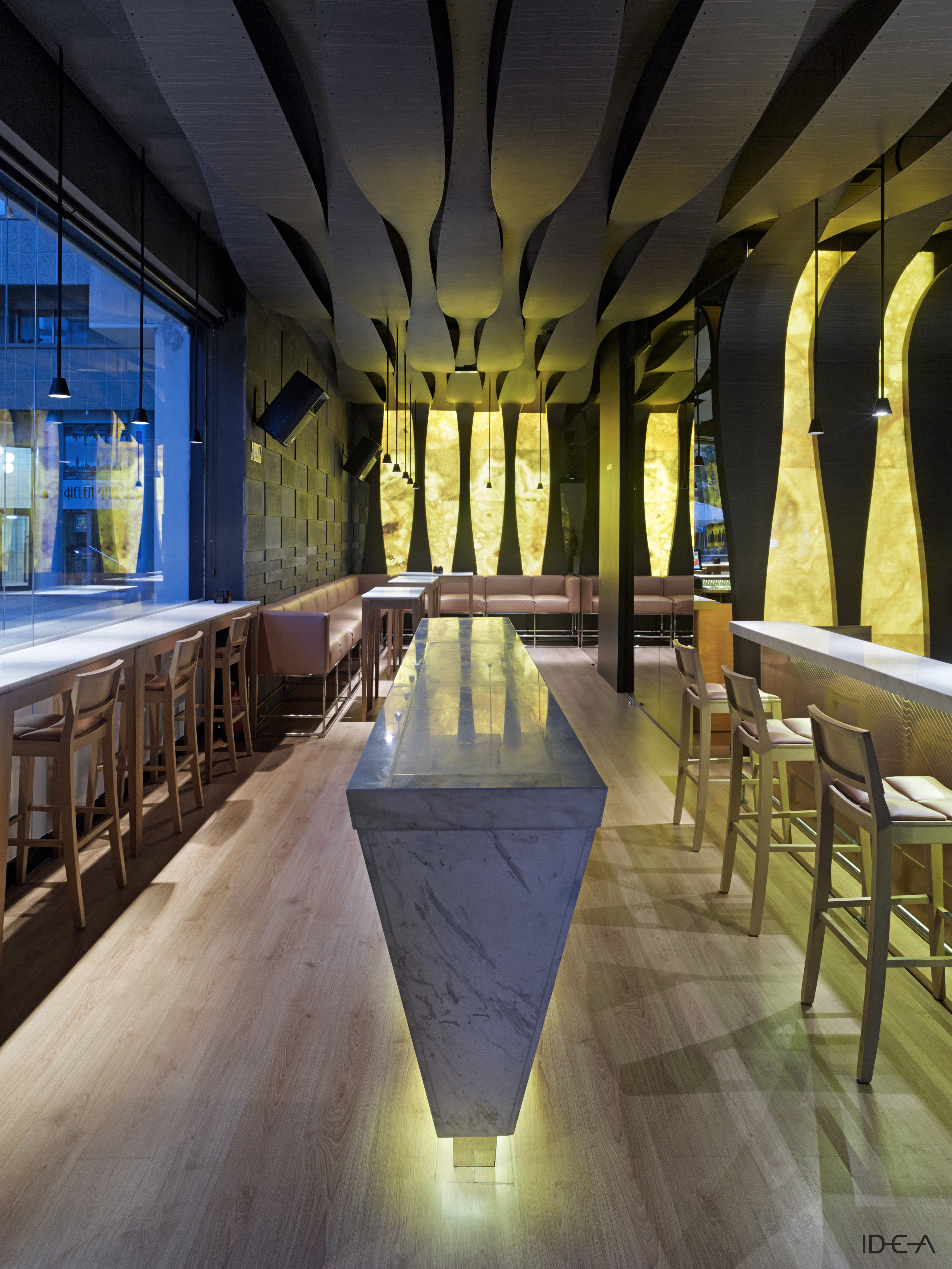 Bilder Von Nuro Restaurant & Bar Bar Nero - Architizer