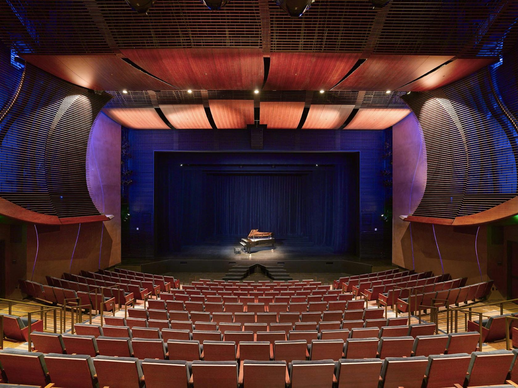 The Wallis Annenberg Center for the Performing Arts Architizer
