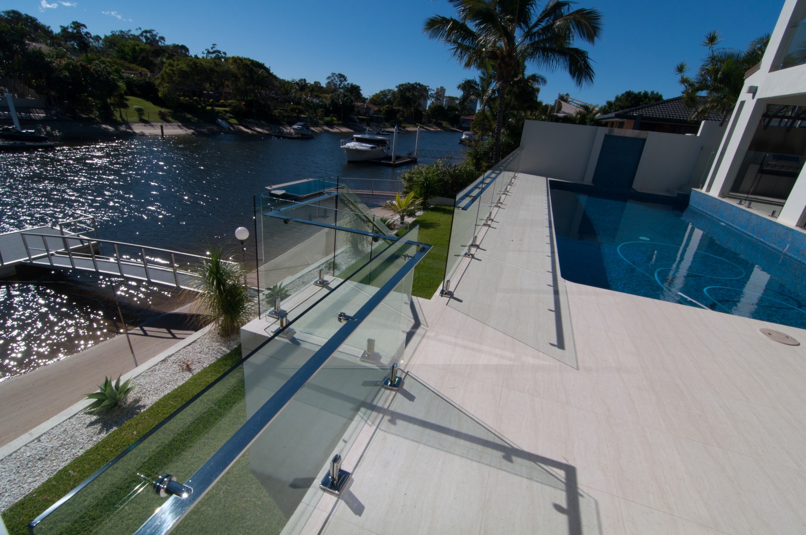 Canal frontage house by "PILLAR CONSULTING " PTY LTD" Architizer