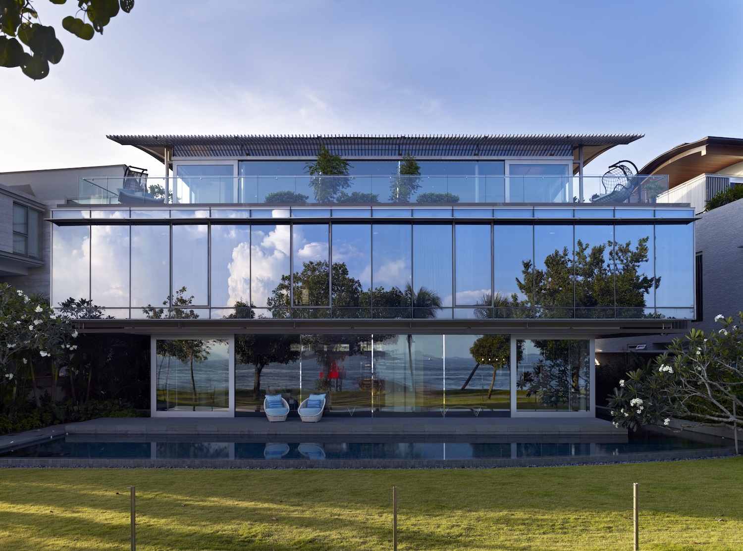 Idea 1144757: Sentosa Cove House by WOW Architects | Warner Wong Design ...