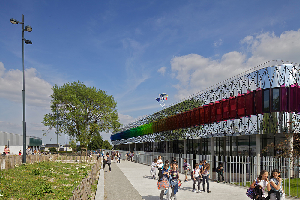 Collège Anne de Bretagne / secondary scholl  Architizer