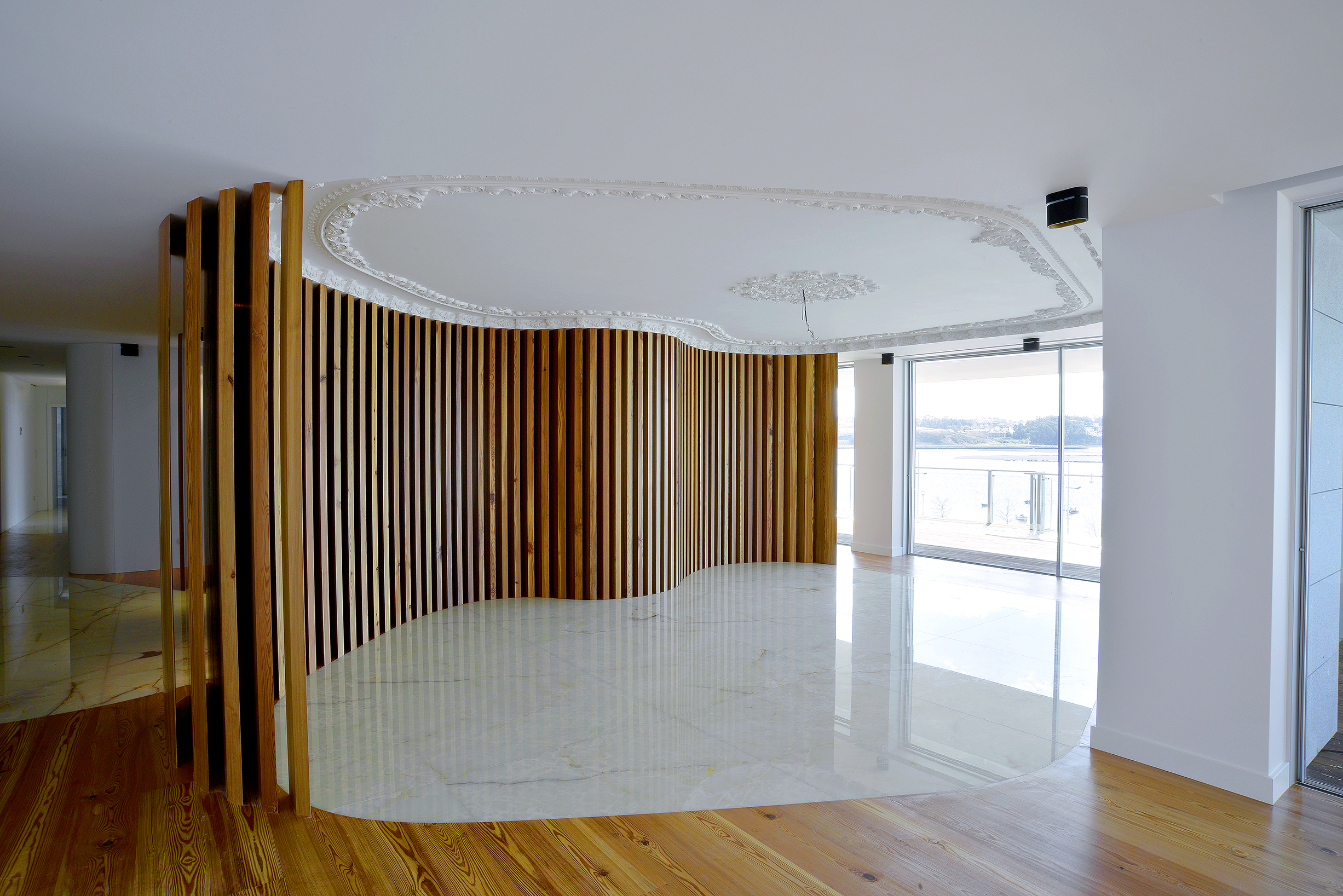 Refurbishment of an apartment in Foz do Douro, Oporto, Portugal. by