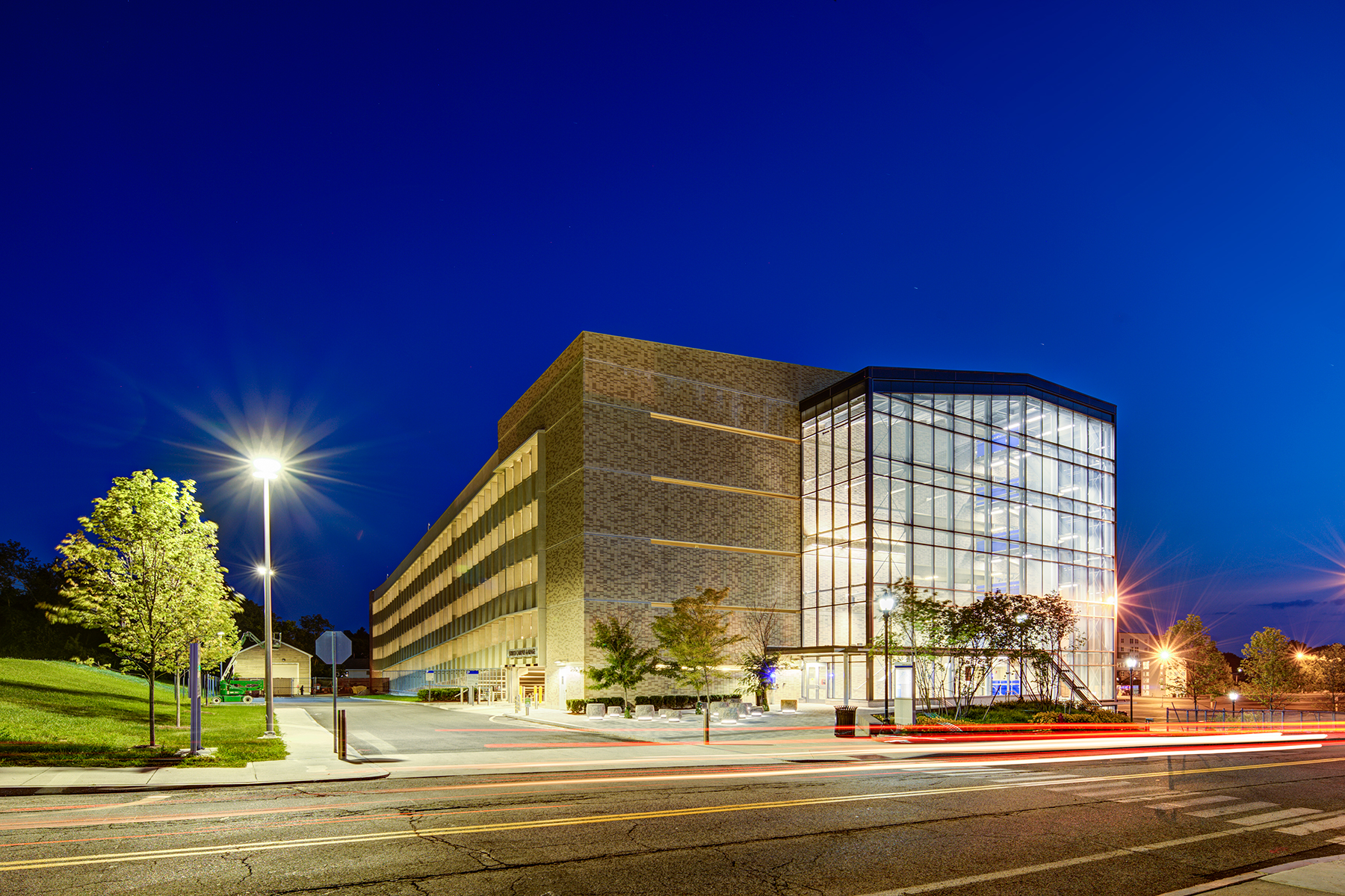 University of Massachusetts Lowell South Campus Parking Garage by
