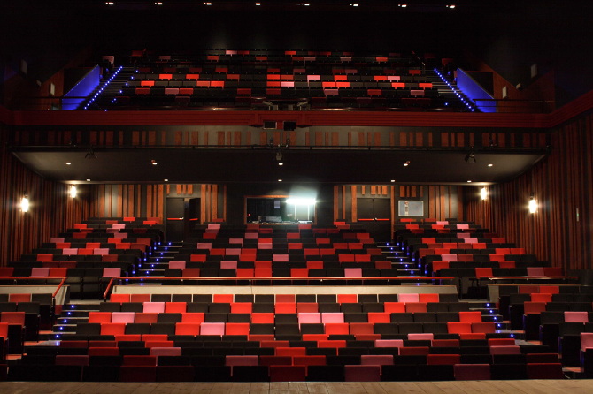 Teatre Tarragona by Xavier Climent - Architizer