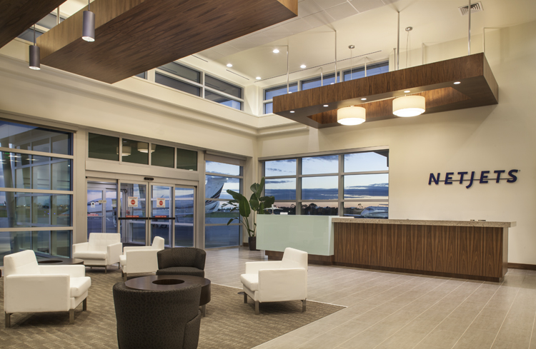 Signature Flight Support / NetJets FBO Terminal at Palm Beach
