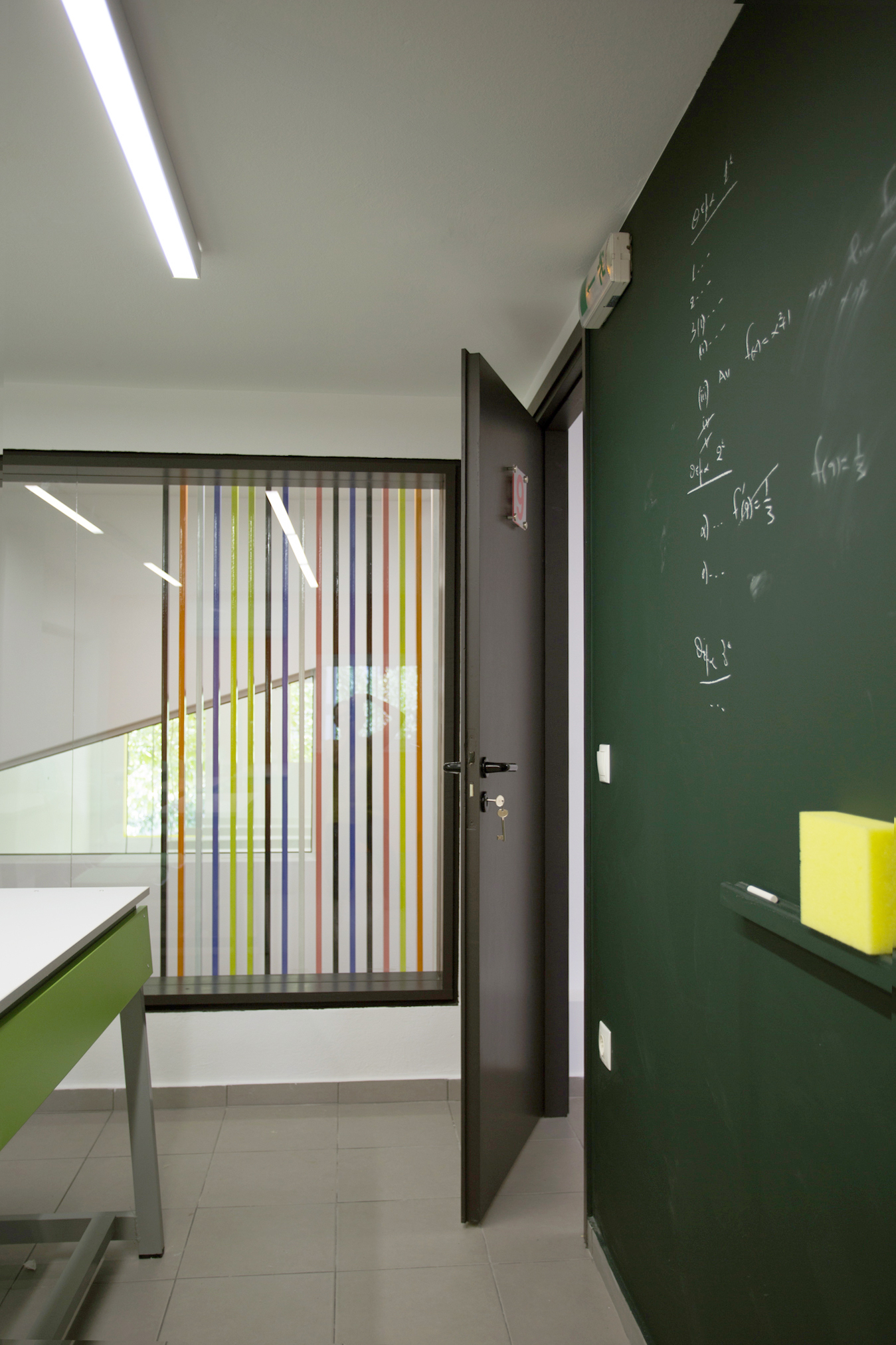 Tutor Institute extension by DETAIL design - interior architecture ...