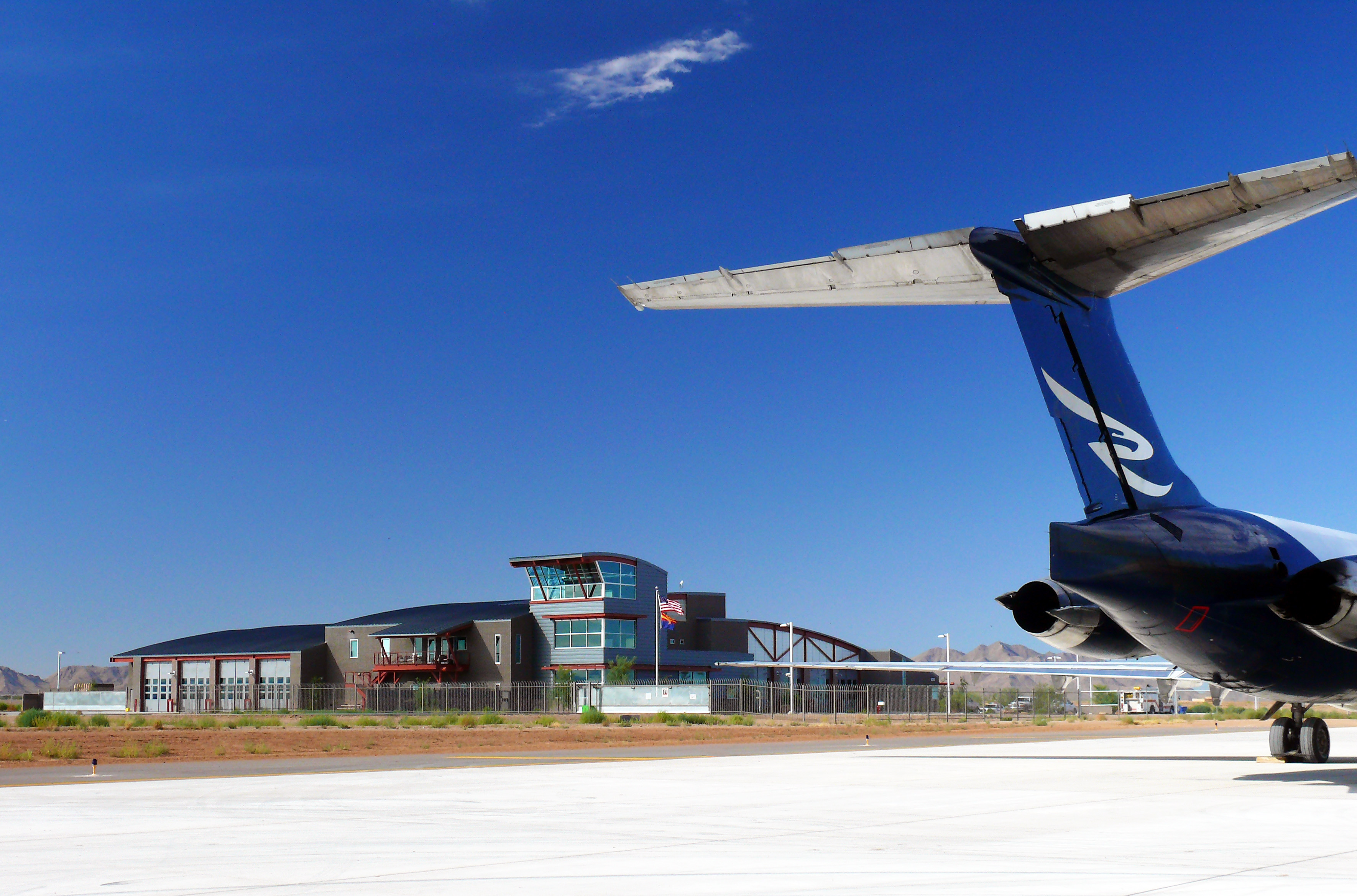 Police & Fire Operation Bldg Mesa Gateway Airport Architizer