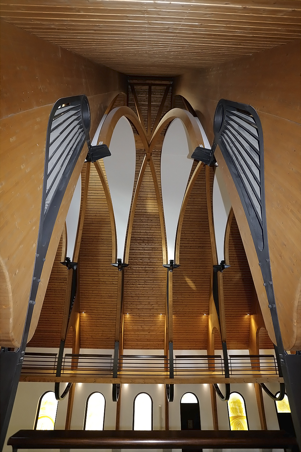 The Church Of The Order Of Discalced Carmelites By Bee Architects ...