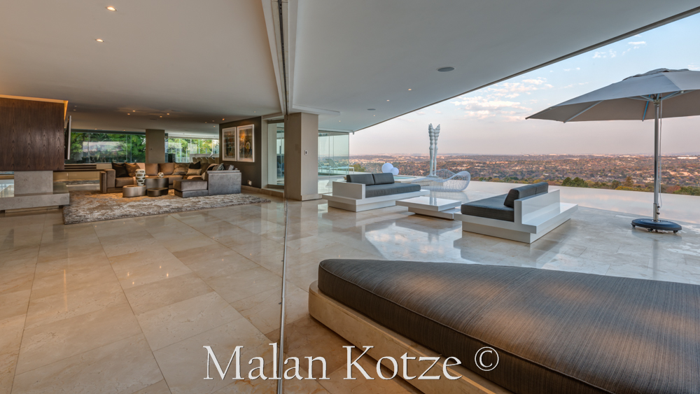 House by SAOTA & WMI Interior and Decor by Malan Kotze Photography