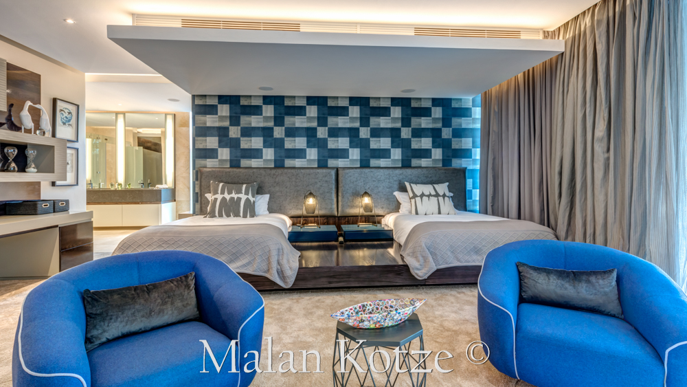 House by SAOTA & WMI Interior and Decor by Malan Kotze Photography
