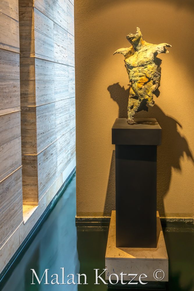 House by SAOTA & WMI Interior and Decor by Malan Kotze Photography