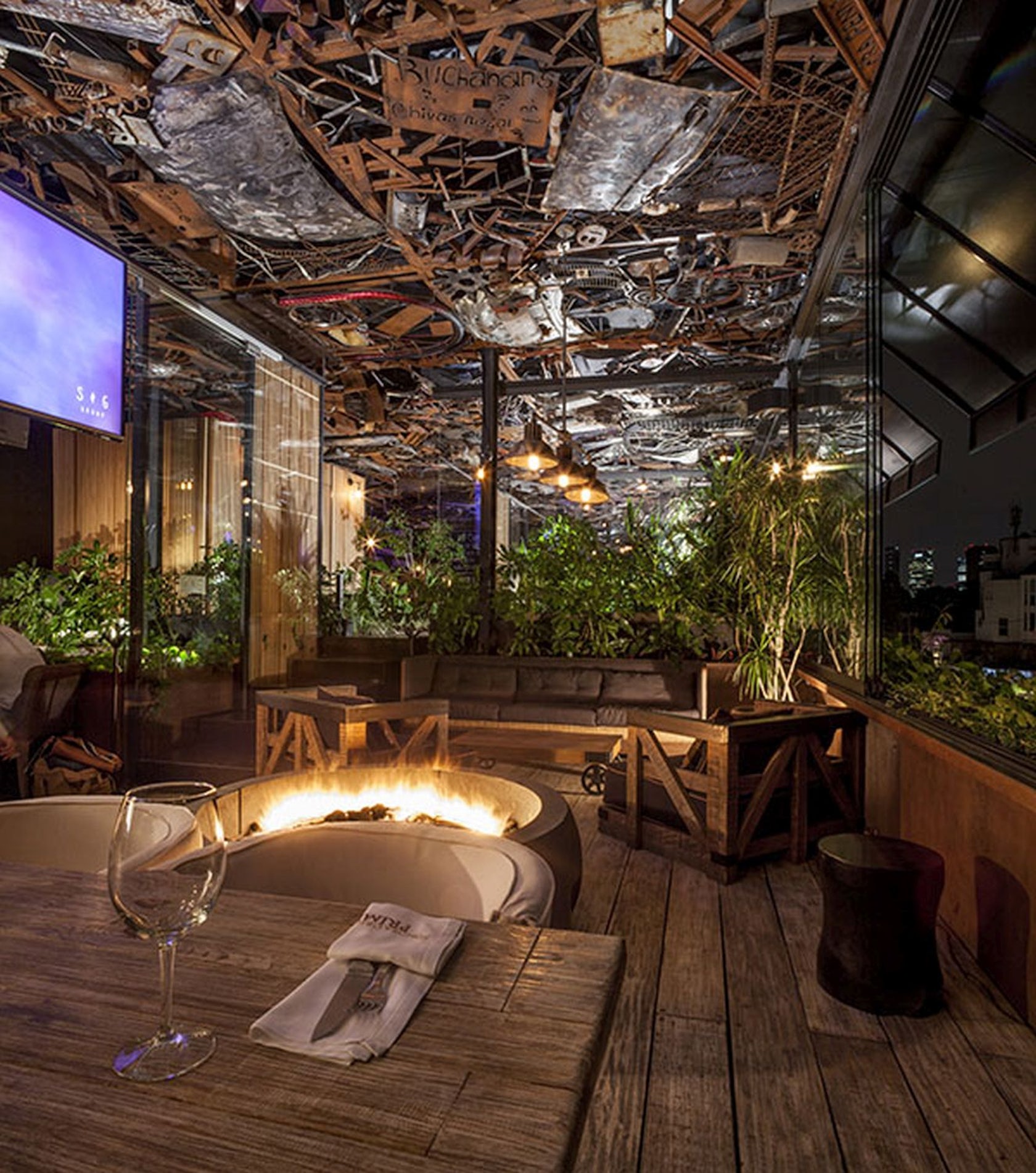 Sonora Grill Prime Masaryk - Architizer