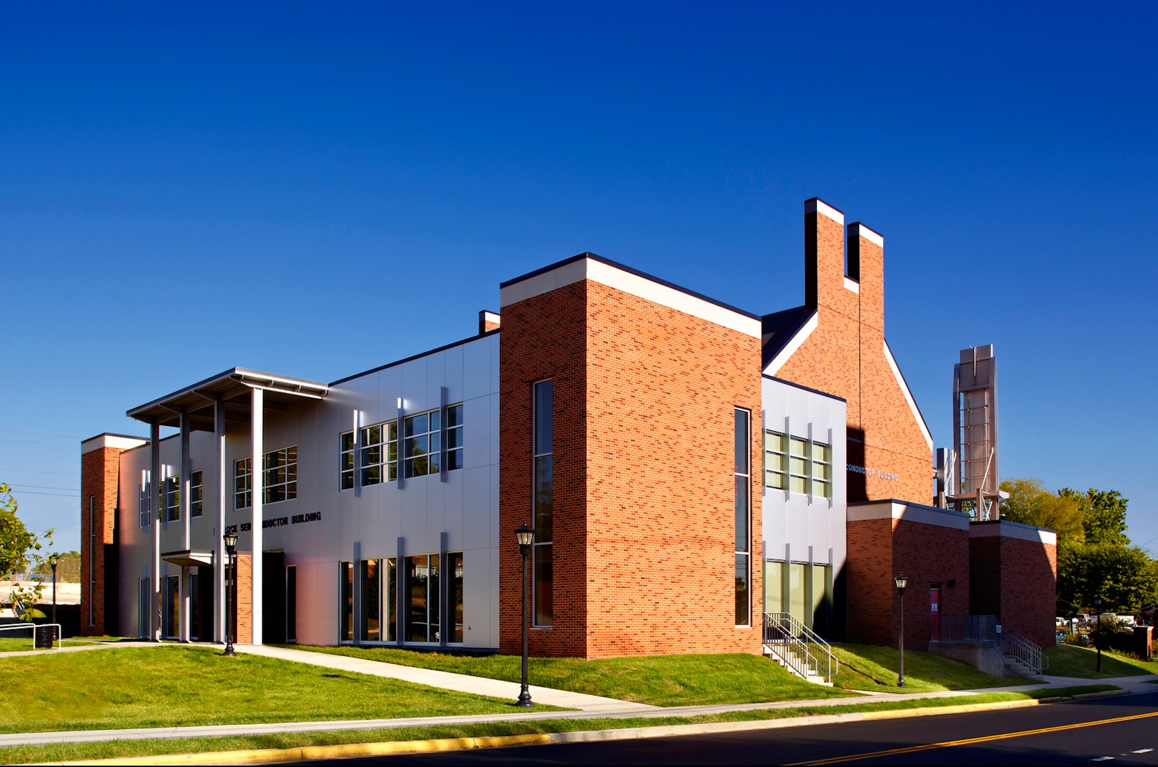 Hemlock Semiconductor Building at Austin Peay State University by Bauer